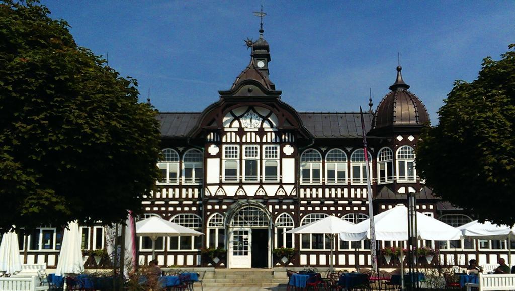 Hotel Villa Rossek Bad Liebenstein Bagian luar foto